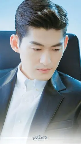 张翰《温暖的弦》超帅剧照图片