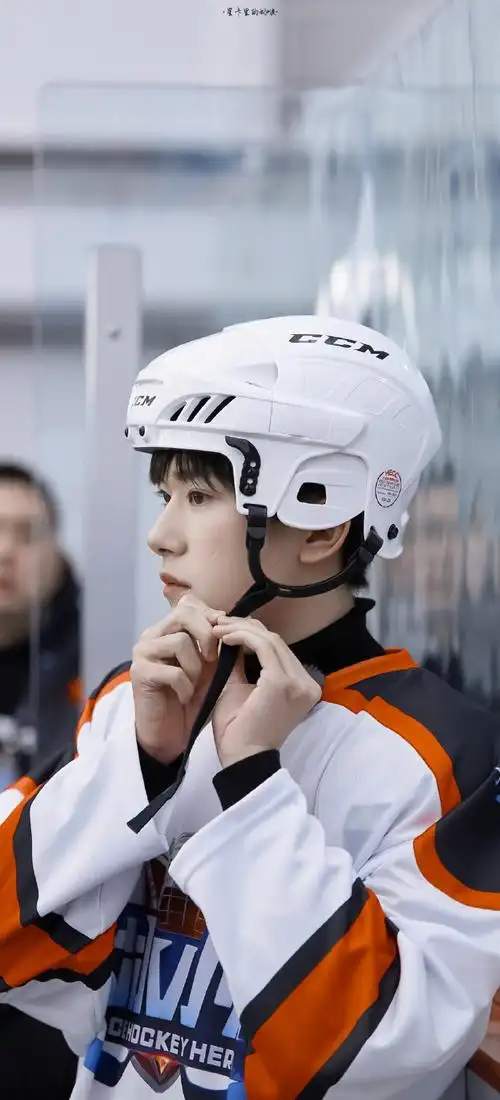 tfboys超话#易烊千玺#易烊千玺/一起打球吧!