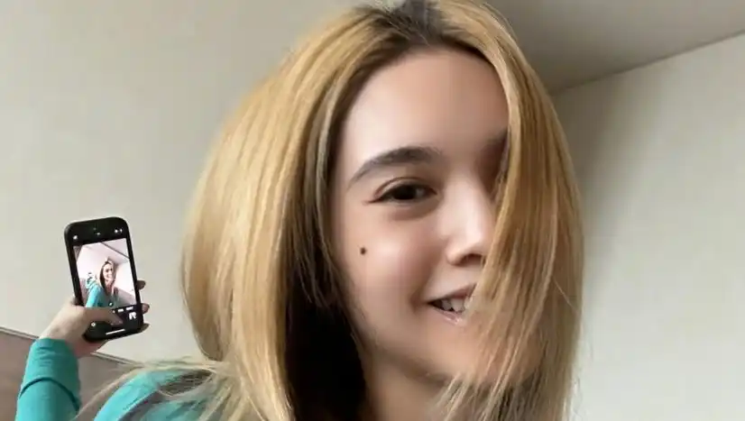 杨丞琳晒素颜美照,39岁挑战瑜伽高难度动作似少女,却遭在线催生