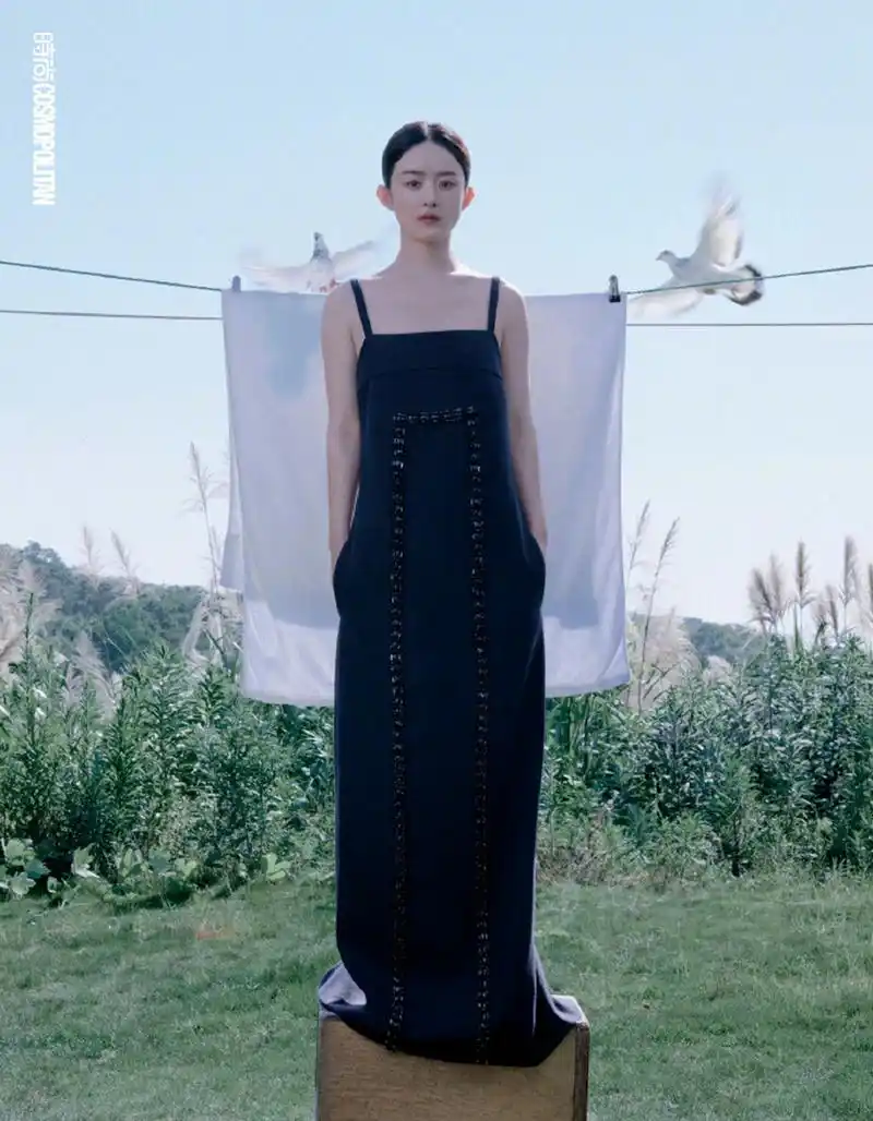 赵丽颖最新杂志大片