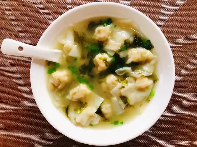 教你营养好吃的香菇猪肉馄饨香而不腻超美味一起来大饱口福吧