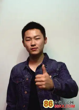 梁博经纪人丨是谁