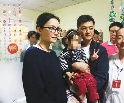 51岁的王菲有归宿了还是20年前那个一脸清澈的他