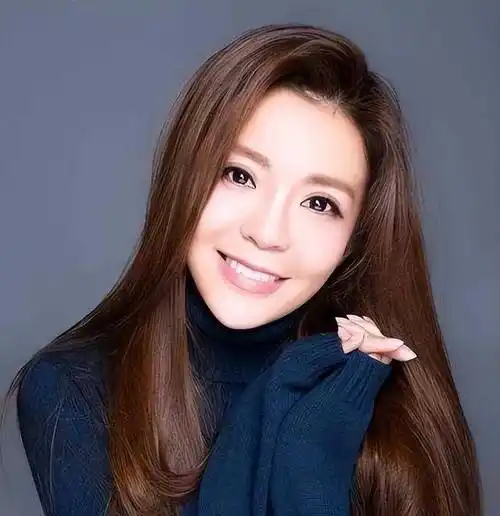 央视主持人朱迅您最近身体状况如何是否已放弃治疗我们大家