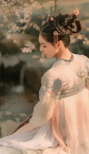 一大波古风汉服小姐姐来袭,超治愈!