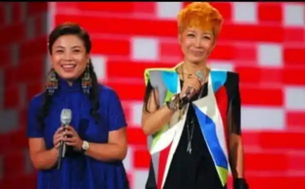 歌唱家张也:53岁单身未育,友情比爱情更牢固