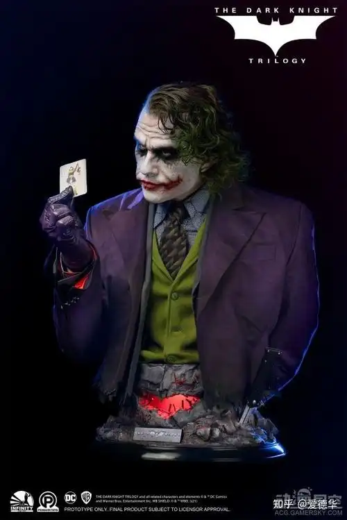 开天工作室《蝙蝠侠:黑暗骑士》小丑半身雕像 全球限量售价2.