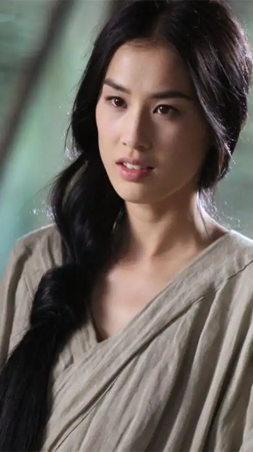 白蛇传说白素贞黄圣依饰