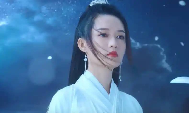 时隔两年李沁再次回归《梦幻新诛仙》,美到让粉丝舔屏-腾讯新闻