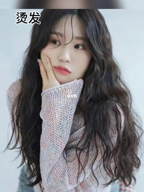 中长发发型圆脸方脸都能种草的蓬松法式卷发