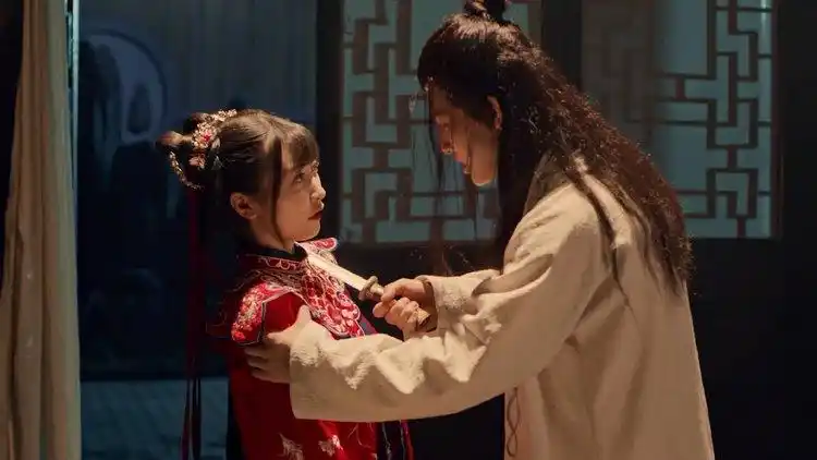 冥君娶妻妻子逃婚了被人劫持遇险冥君要抓对方下油锅