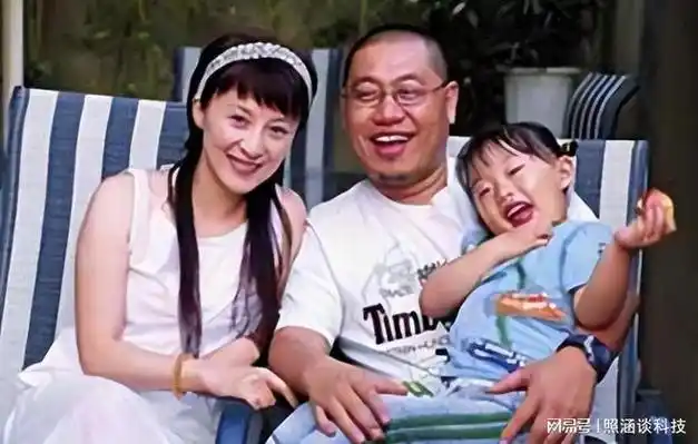 徐露, 凭"可云"爆火, 却在巅峰期闪婚, 婚后竟被爹系老公宠翻天|徐璐