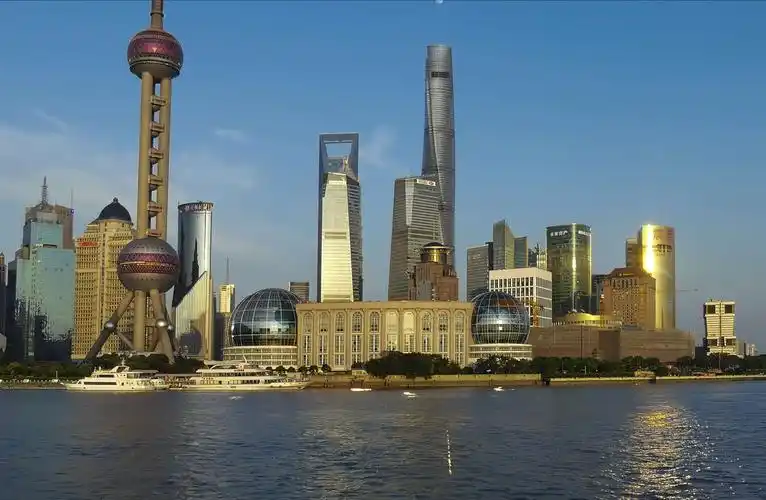 东方明珠电视塔,高467.9米