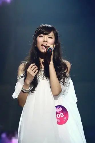 内地音乐 2011快乐女声专题 > 正文  高清组图:2011快乐女声成都唱区