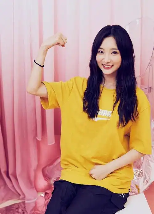 组图:创造营怼脸照风格百变 希林腼腆张艺凡高级赵粤帅气nene甜