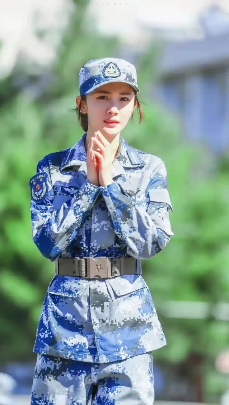 《真正男子汉》里面的杨幂,素颜状态真的好漂亮!