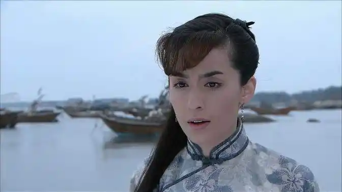 围屋里的桃花:青女和小叔子来往密切,丈夫听到风言风语,气坏了-影视综