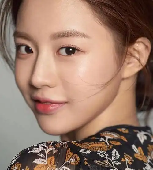 好看的鼻子,真的为颜值加分!这4种迷人鼻型,素颜就很漂亮