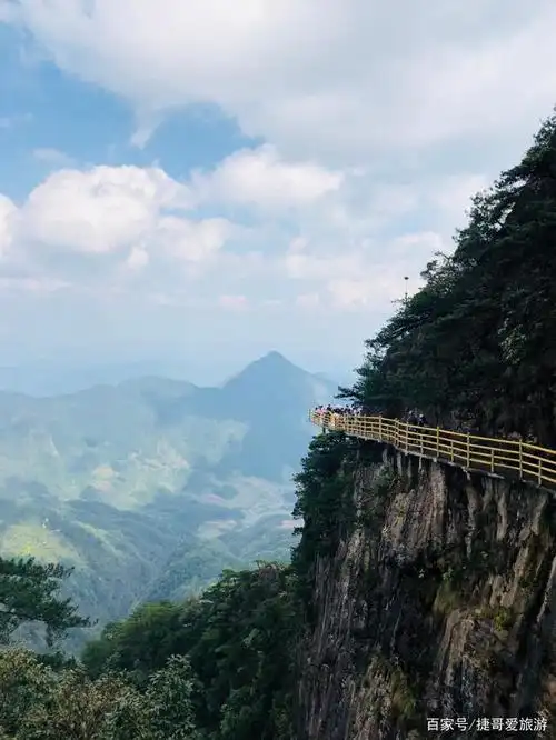 游览 江西省 宜春市 明月山