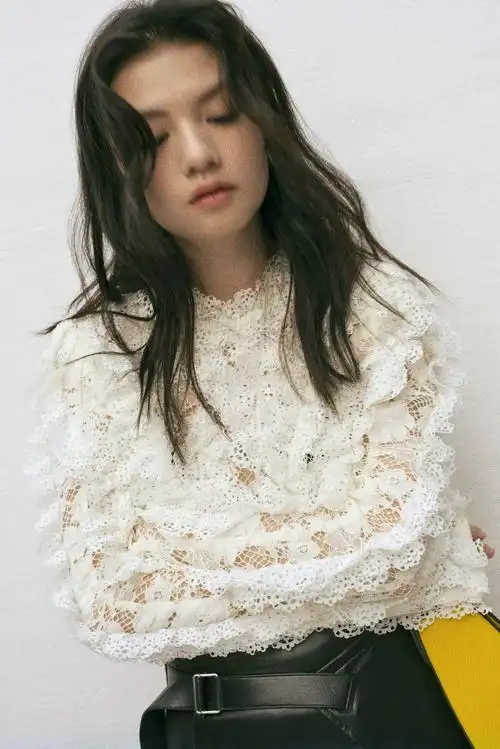 gir》八月刊封面:春夏(金像影后也开启了刷刊时期.