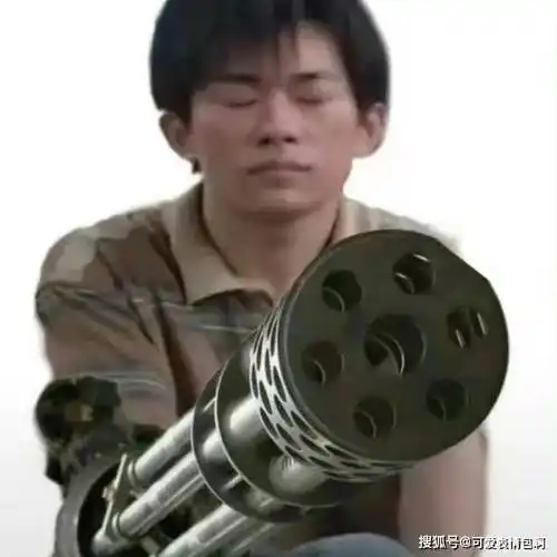 易烊千玺闭眼开炮表情包合集