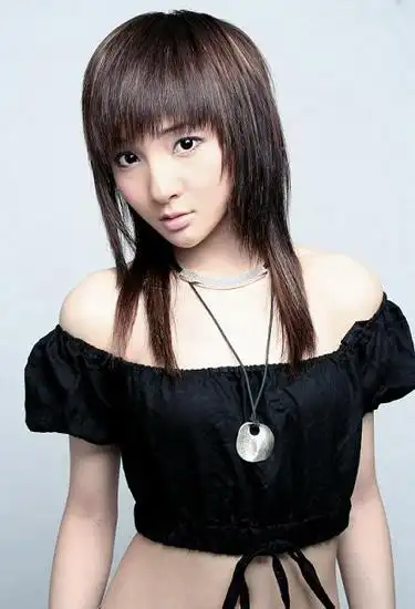 是exop2010主题秀《城市之窗》中两个女孩