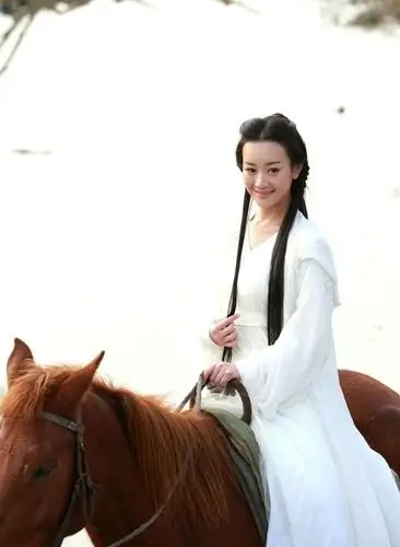 天龙八部王语嫣饰演者张檬剧照