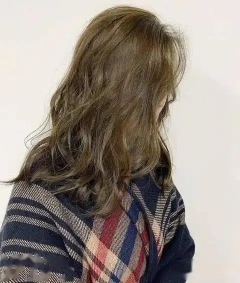 冷金棕色染发概念和调配方法!_手机搜狐网