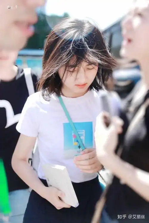 张子枫和赵今麦,你们怎么看?