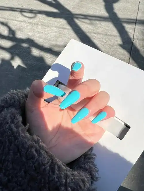 好的爱上了荧光色