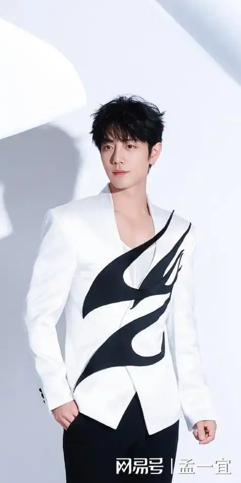 肖战宣传家乡重庆,粉丝蜂拥而至|王一博|小飞侠|重庆市|重庆旅游|社交