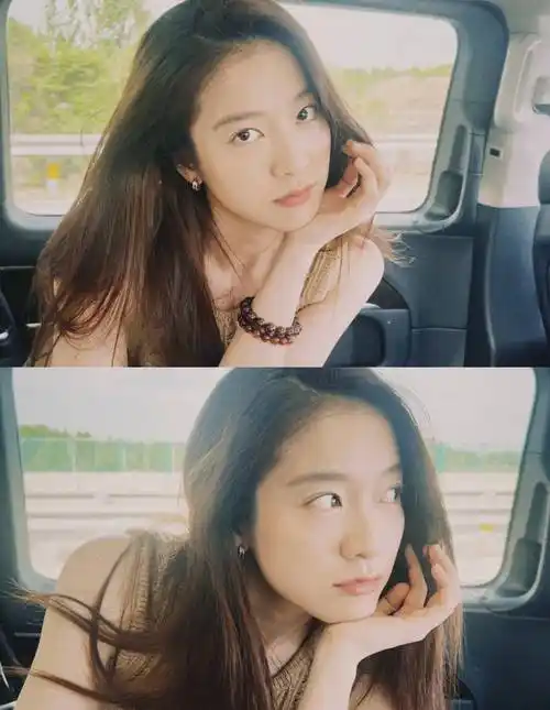 张雪迎音乐节新造型,卡其色背心展现甜美复古风情