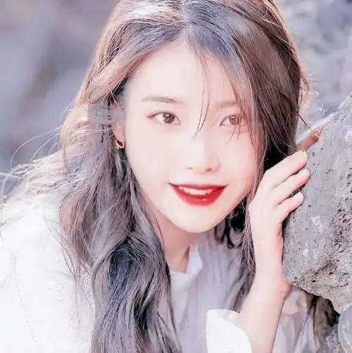 262.李知恩头像(滤镜)