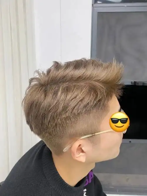 男生棕色头发图片_小红书