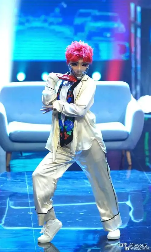 如何评价刘雨昕调皮蛋在蒙面舞王第八期的表现