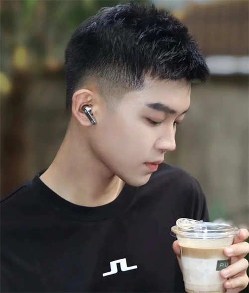 韩式男生发型推荐 逗号刘海,括号刘海超帅_韩式男发 - 美发站