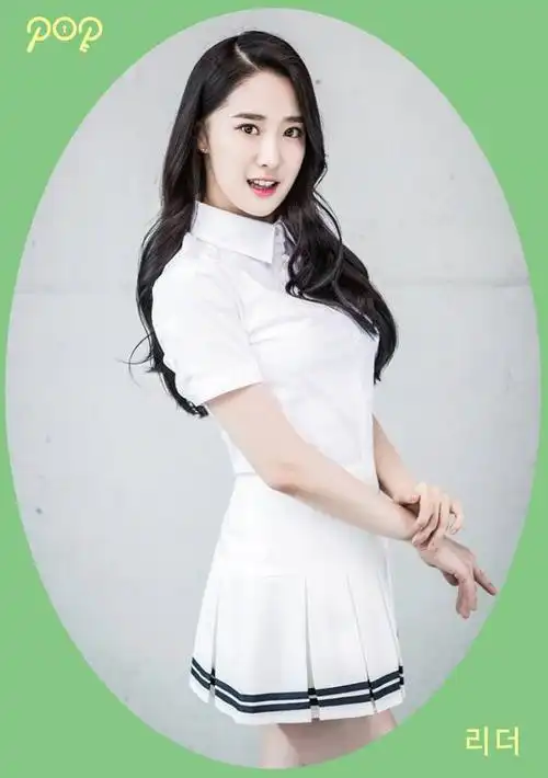 新人女团pop公开六位成员的个人概念照