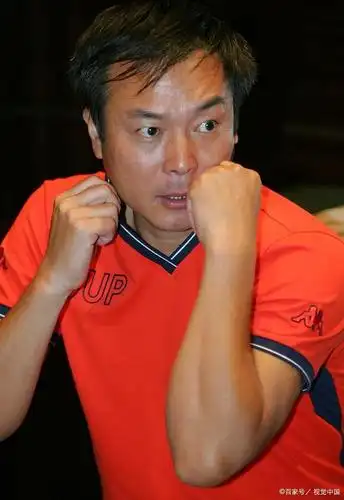 谢园谈北京人的脾气:吃饭没德行的教授不配我送他回去