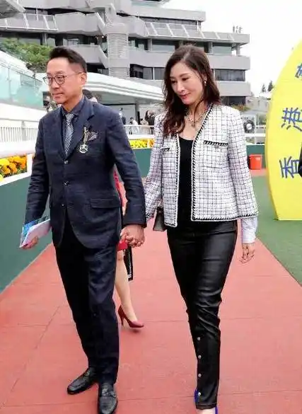 李嘉欣:才懂一个好的爱人,真的能化解所有的人间疾苦_刘銮雄_倪震