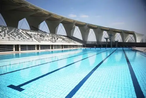 恒温游泳池设备