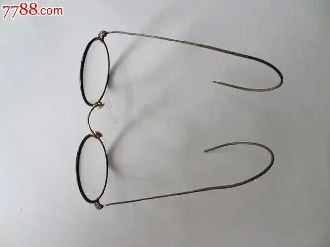 清代金丝老花眼镜