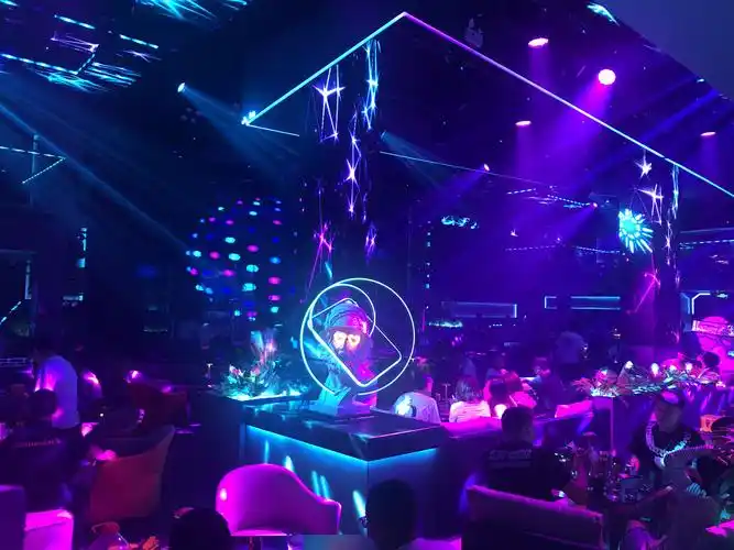 贵州兴义一笙livehouse - 酒吧 - 唐龙太极-专业音响领航者