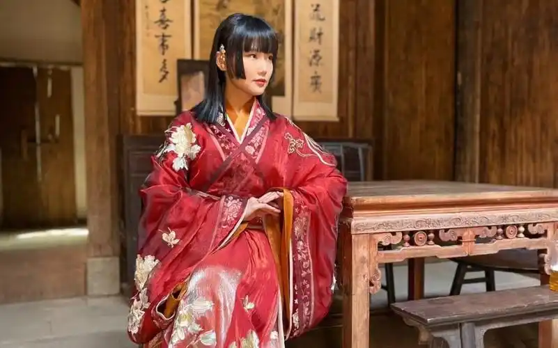 黄龄入画江南乐游天下版mv古装汉服红龄