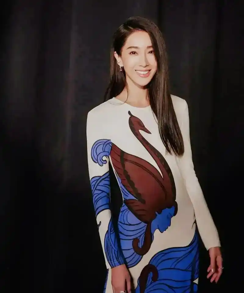 隋棠  台湾女星中她的颜值还是比较耐打的 - 抖音