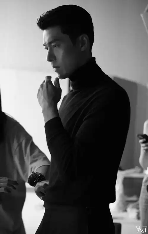 玄彬tom ford拍摄花絮图