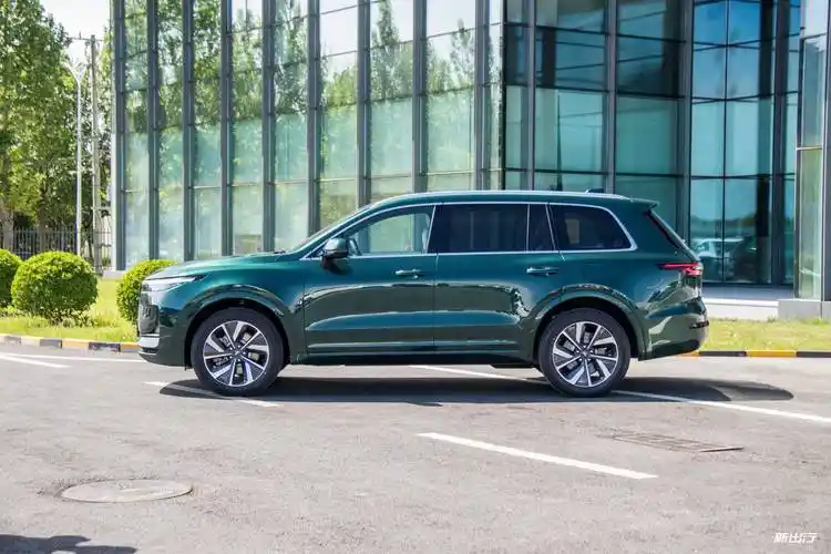 七问七答动态试驾2021款理想one