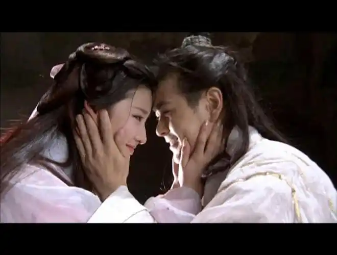 当金庸遇见夏梦 当段誉遇见王语嫣 谁更多情谁更痴?