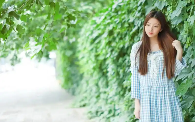 小清新女孩的思念壁纸