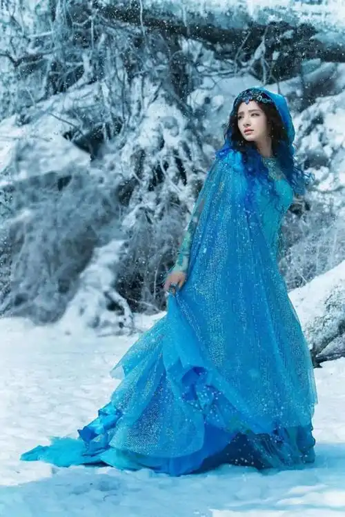 最丽人鱼公主麦迪娜本来在实际生活中已经低调娶亲了