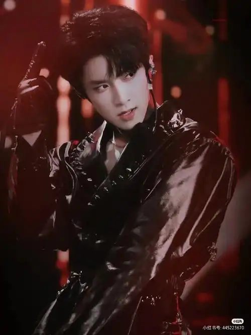 刘耀文神仙图片.